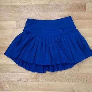 Gold Hinge pleated skirt
